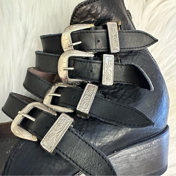 Freebird Scarlett buckle booties in black - Picture 9 of 12